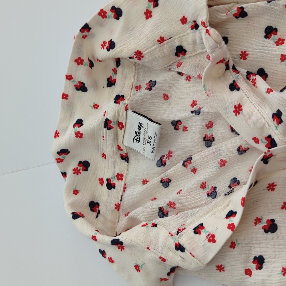 XS Lauren Conrad Disney no sleeve blouse - Picture 2 of 7